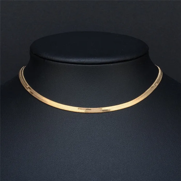 Vibrators Shhhep Necklace elegant luxury flat snakebone link choker